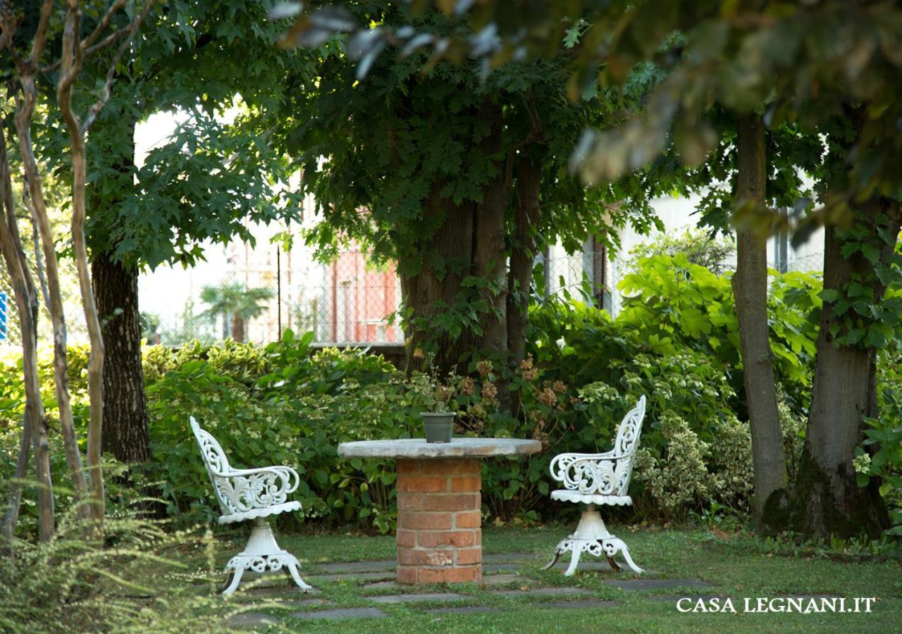 Casa Legnani Panzió Cogliate Kültér fotó
